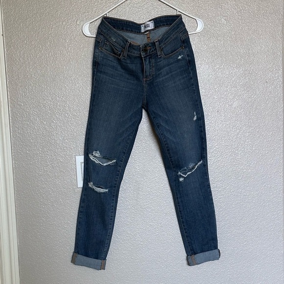 PAIGE: Distressed skinny jeans - Size 25 - Picture 1 of 7